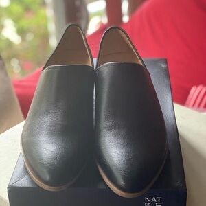 LOAFERS/FLATS NWB